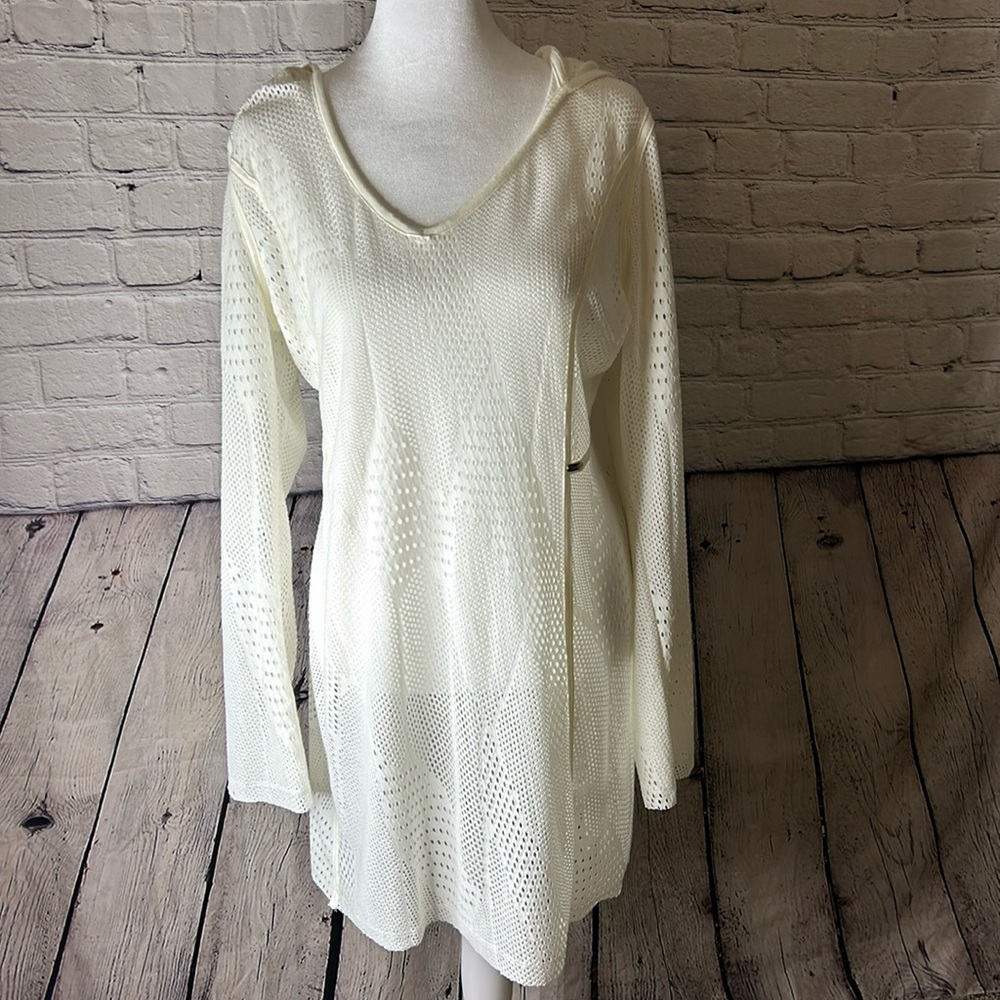 NWT women’s Calvin Klein bathing suit cover up size L/XL, cream color